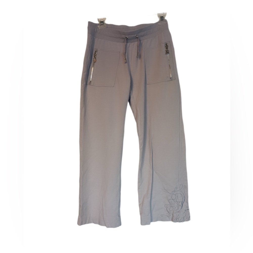 BCBGMAXAZRIA Cropped Embroidered Cargo Joggers โ Womenโs M โ Light Gray